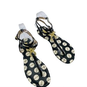 Louise et Cie Lo-Albaran Polka Dot Pineapple Thong Sandles Women’s Sz 7.5, NWT